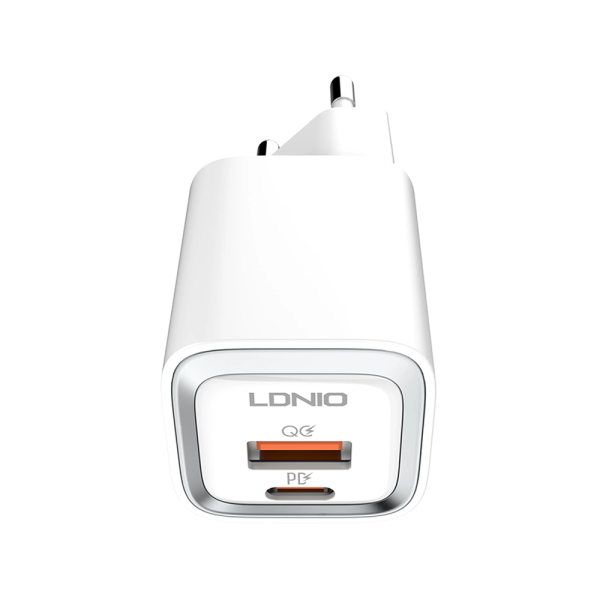 Мрежово зарядно устройство LDNIO A2318C, 20W, 1 x Type-C F, 1 x USB F, PD, QC, С Lightning кабел, Бял - 40290