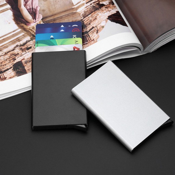 Картодържател с RFID защита за безконтактни карти - алуминиев